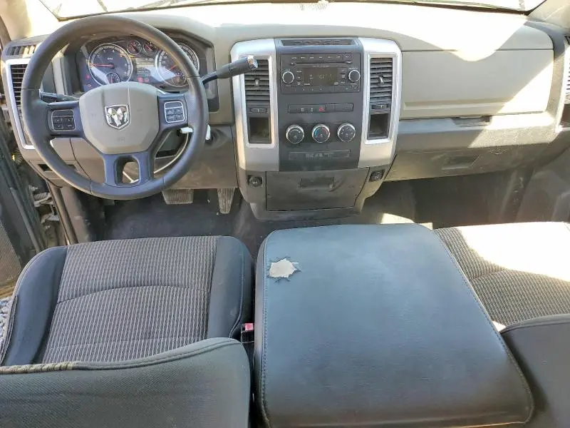 2012 DODGE RAM 1500 SLT  