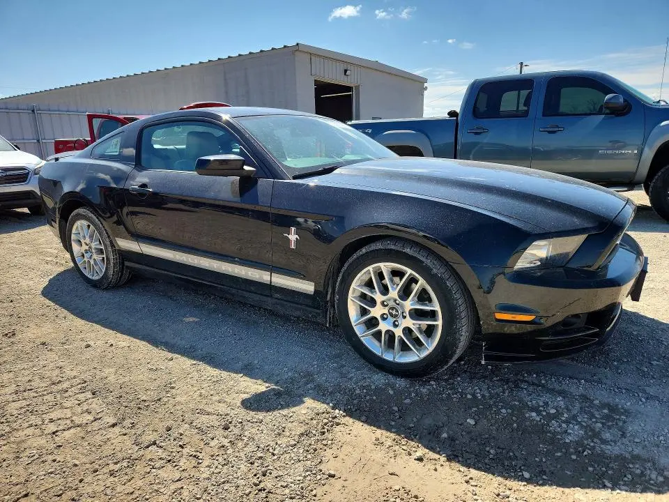 2013 FORD MUSTANG   
