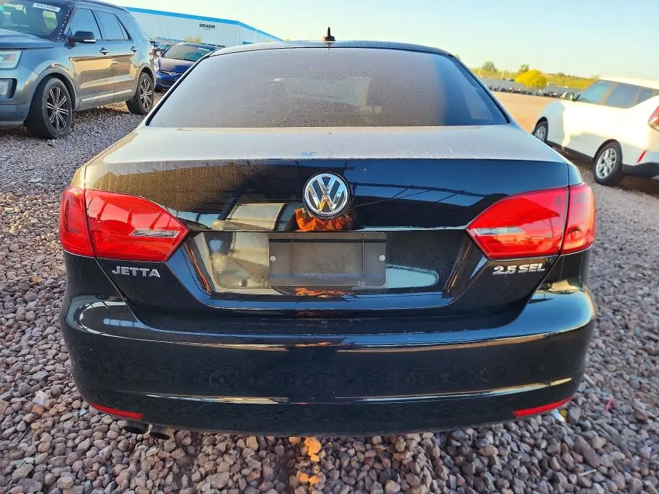 2013 VOLKSWAGEN JETTA SEL  