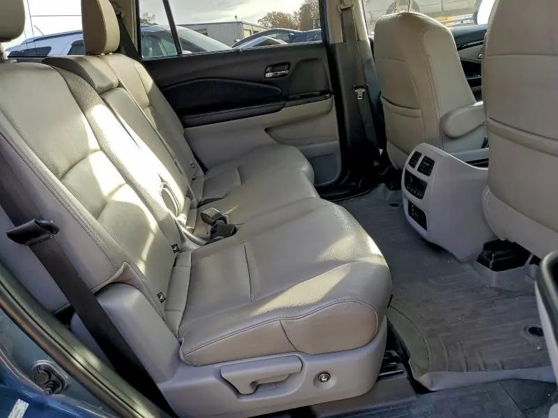 2016 HONDA PILOT TOURING  