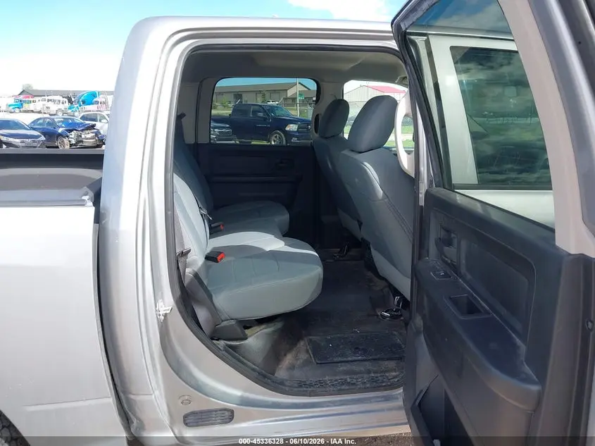 2019 RAM 1500 CLASSIC TRADESMAN  4X4 5'7 BOX