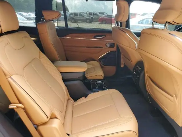 2023 JEEP GRAND CHEROKEE L SUMMIT  