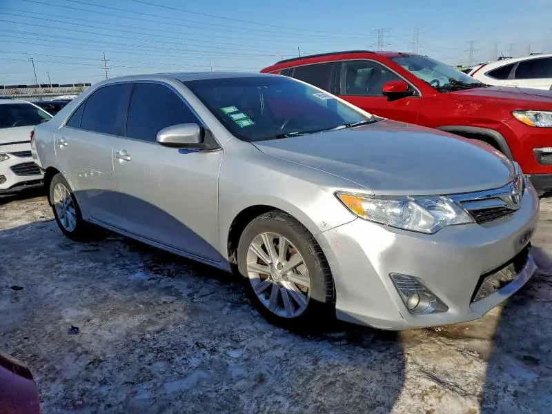 2012 TOYOTA CAMRY SE  