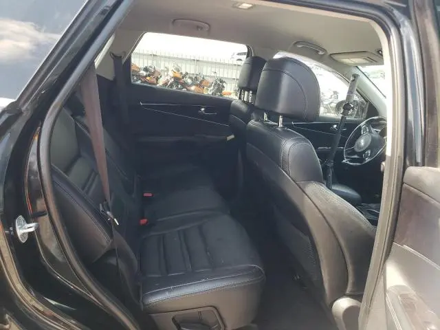 2017 KIA SORENTO LX  