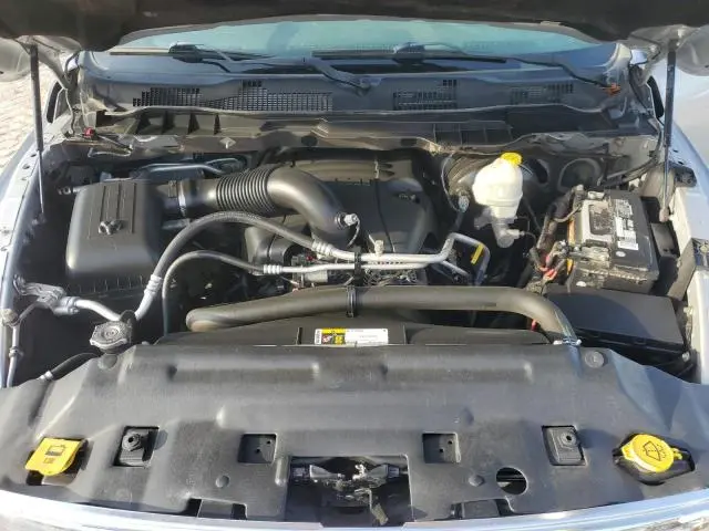 2015 RAM 1500 SLT  