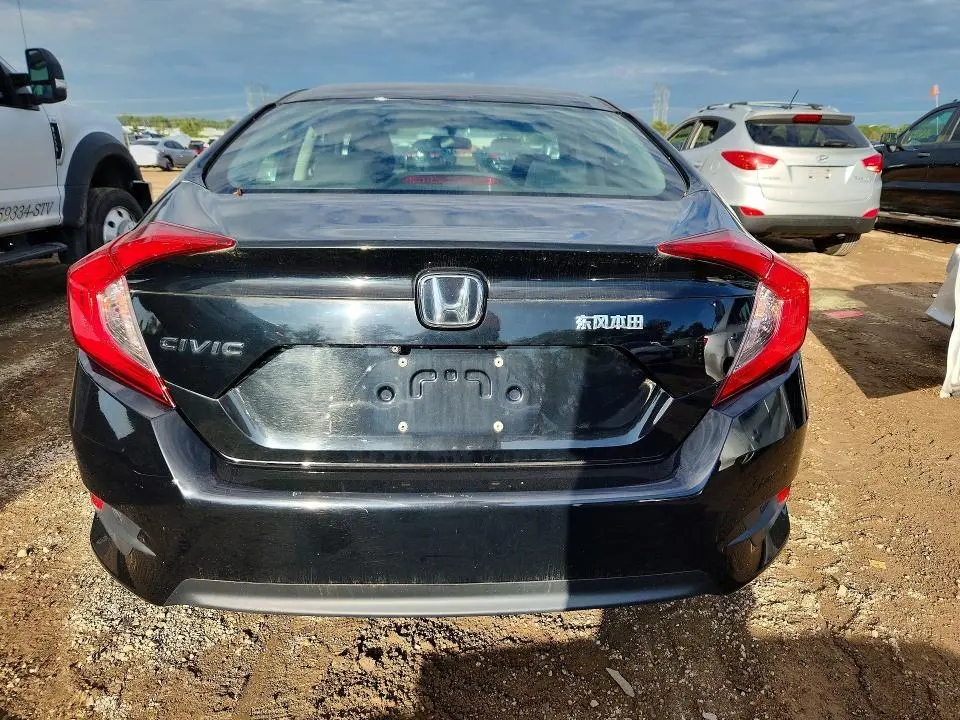 2016 HONDA CIVIC LX  
