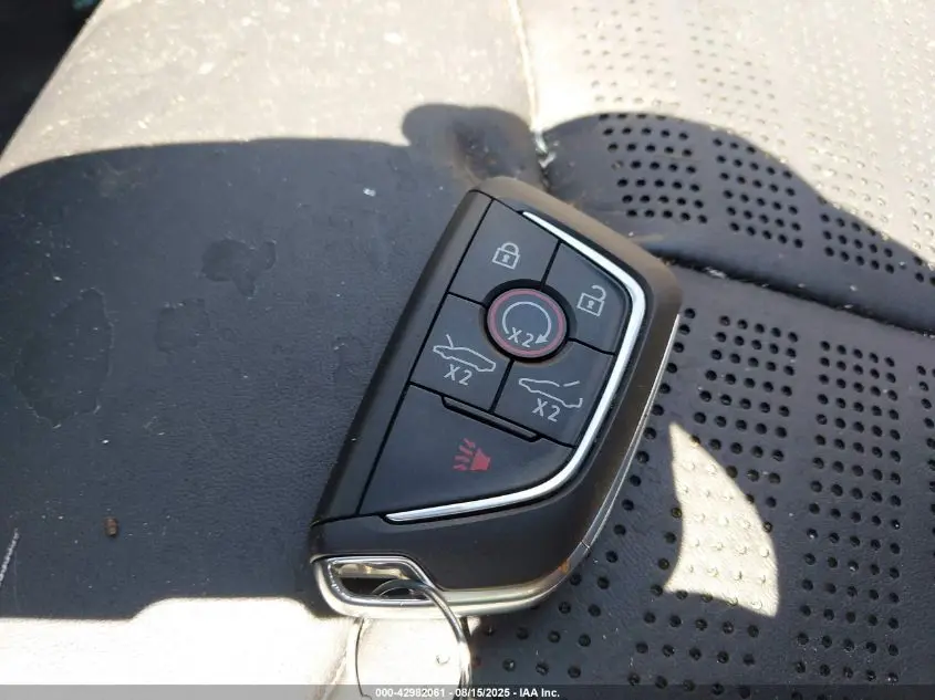 2024 CHEVROLET CORVETTE STINGRAY RWD  2LT