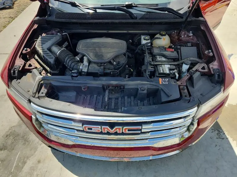 2020 GMC ACADIA SLT  