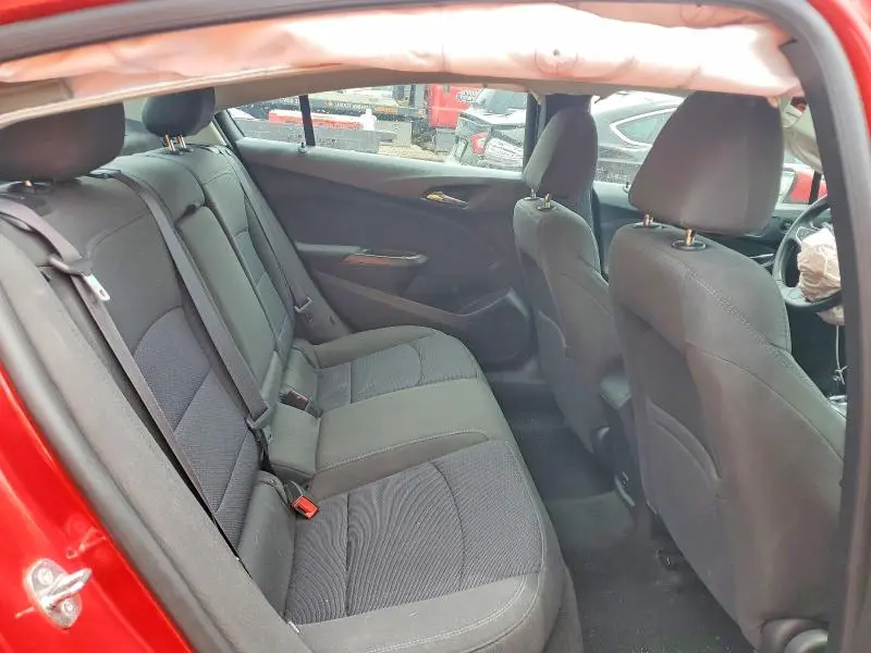 2017 CHEVROLET CRUZE LT  