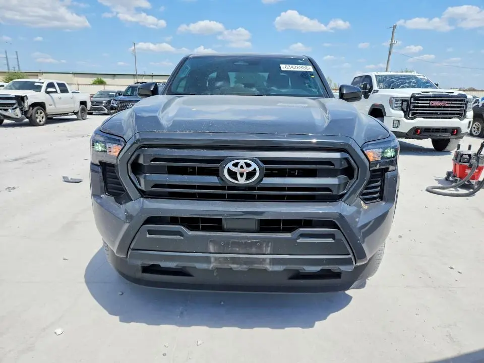 2025 TOYOTA TACOMA SR  