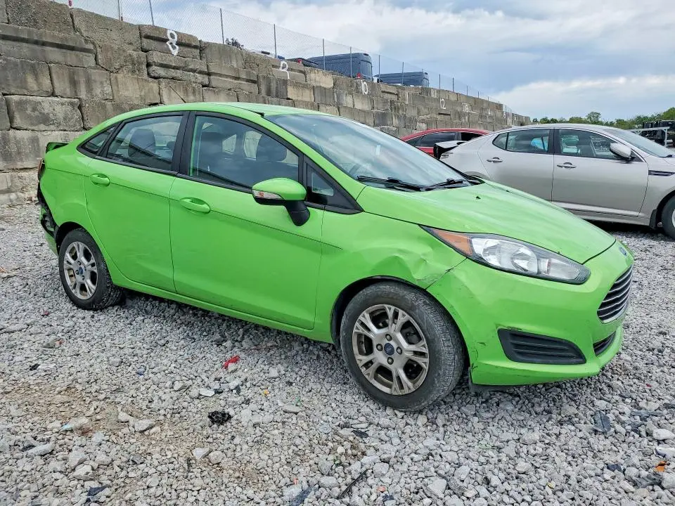 2014 FORD FIESTA SE  