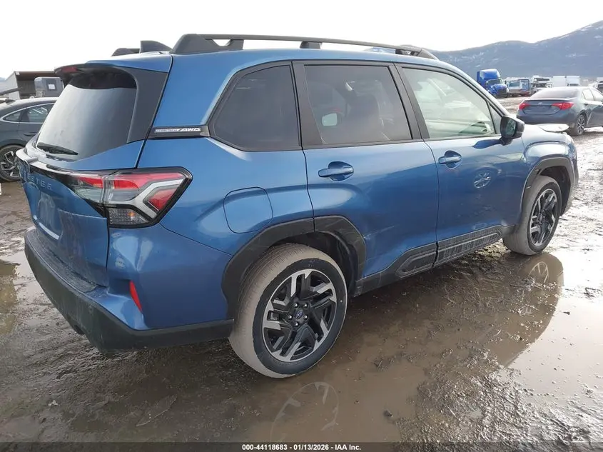 2025 SUBARU FORESTER LIMITED