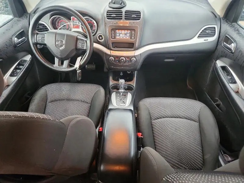 2020 DODGE JOURNEY SE  