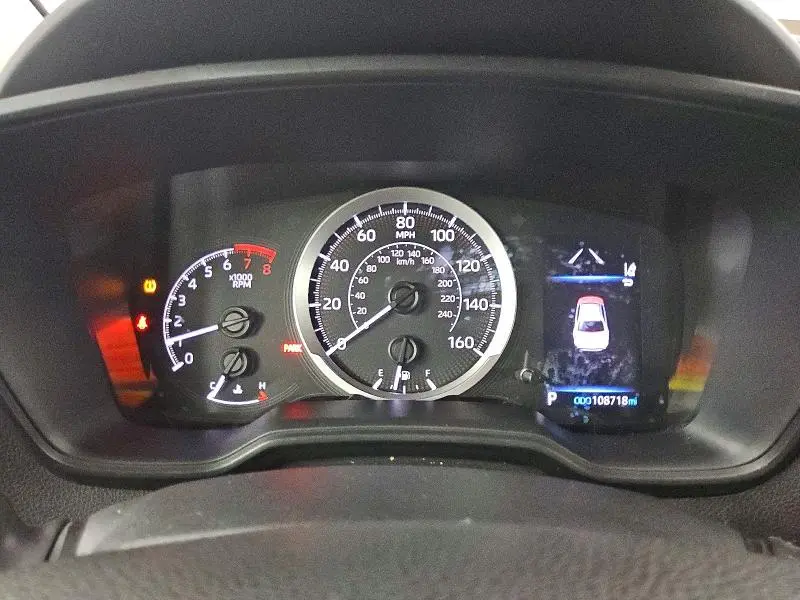 2021 TOYOTA COROLLA LE  