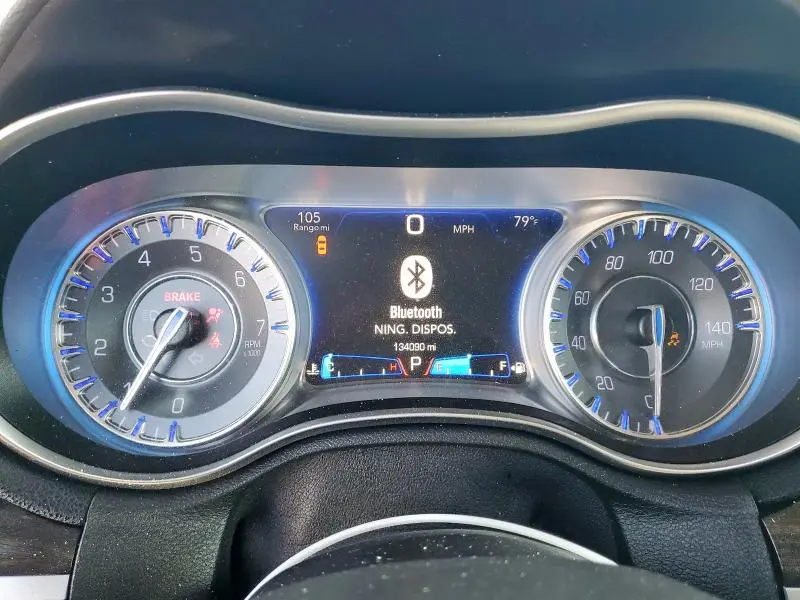 2015 CHRYSLER 300 LIMITED  