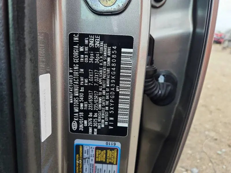 2019 KIA SORENTO LX  