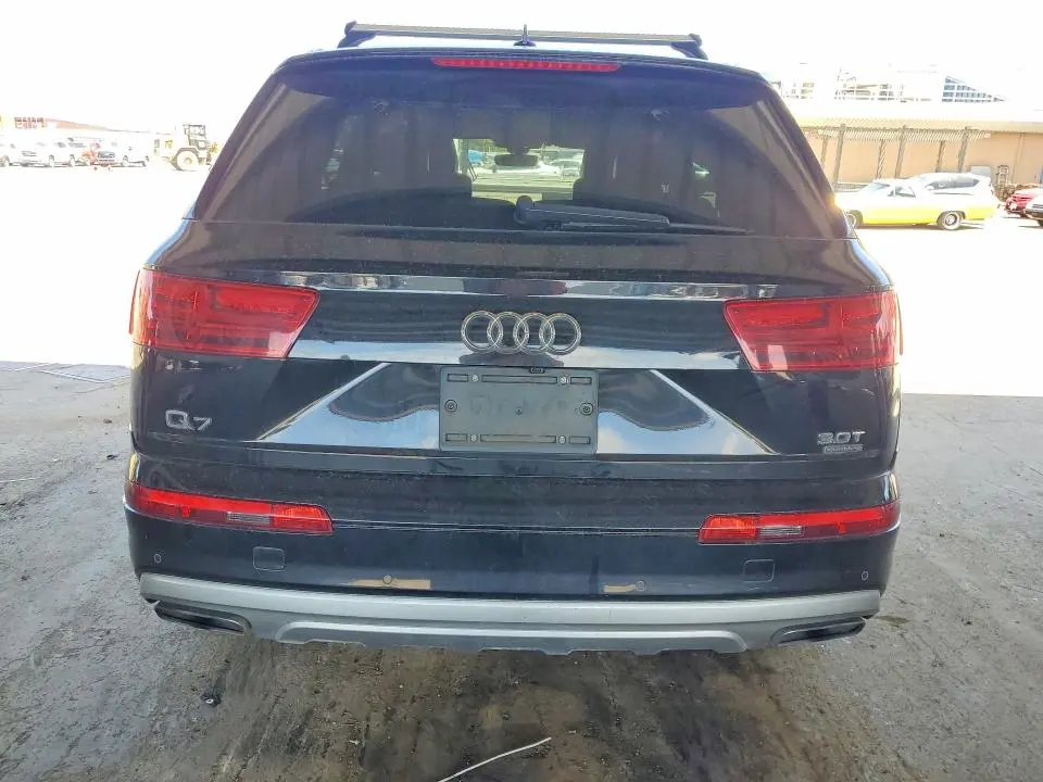 2017 AUDI Q7 PRESTIGE  
