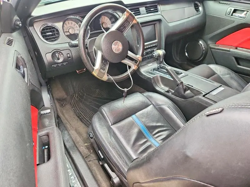 2012 FORD MUSTANG GT  
