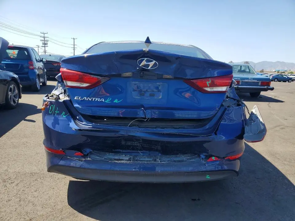 2017 HYUNDAI ELANTRA SE  