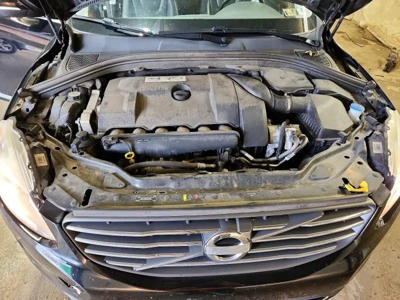 2014 VOLVO XC60 T6  