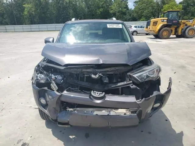 2017 TOYOTA 4RUNNER SR5  