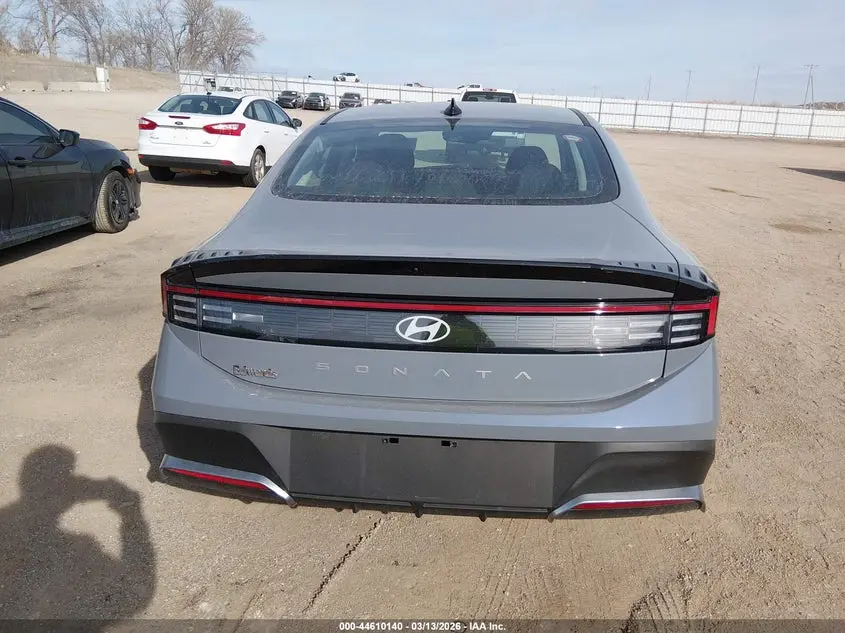 2026 HYUNDAI SONATA SE