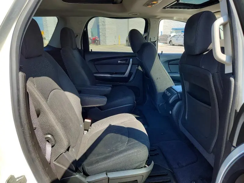 2012 GMC ACADIA SLE  