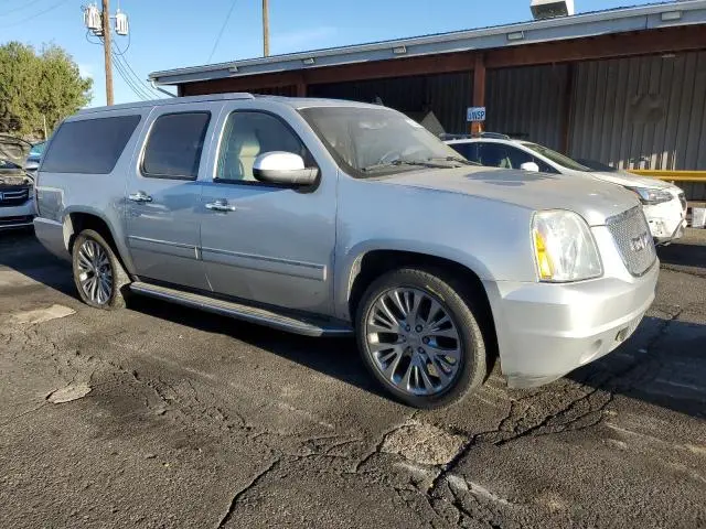 2013 GMC YUKON XL DENALI  