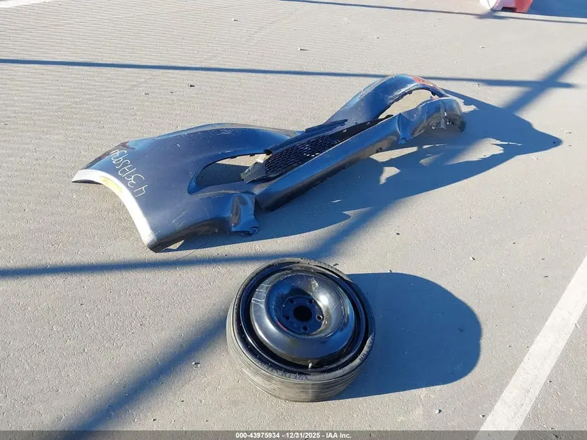 2021 CHRYSLER VOYAGER LX