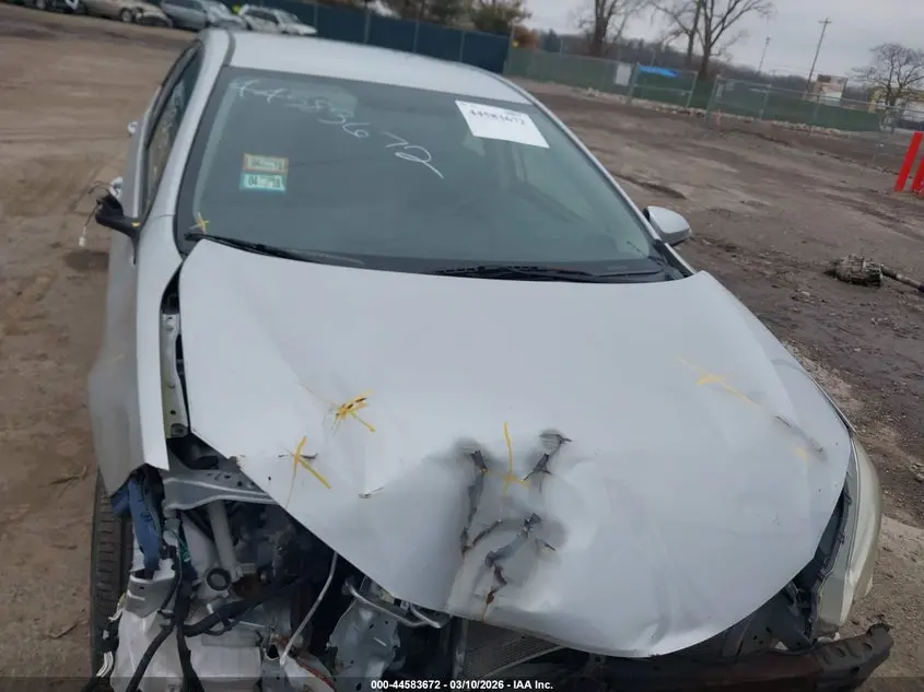 2015 TOYOTA COROLLA S