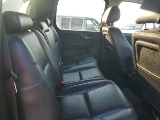 2013 CHEVROLET AVALANCHE LTZ  