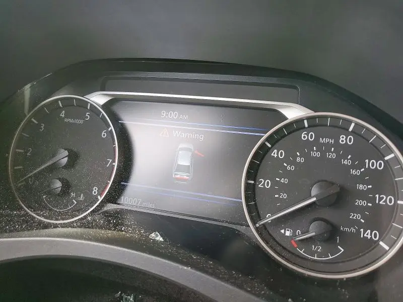 2025 NISSAN ALTIMA SR  