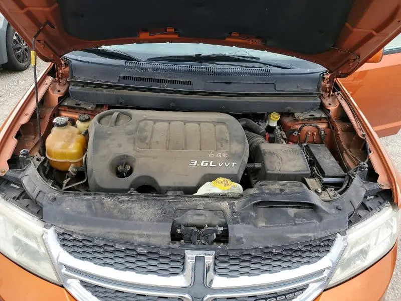 2011 DODGE JOURNEY   