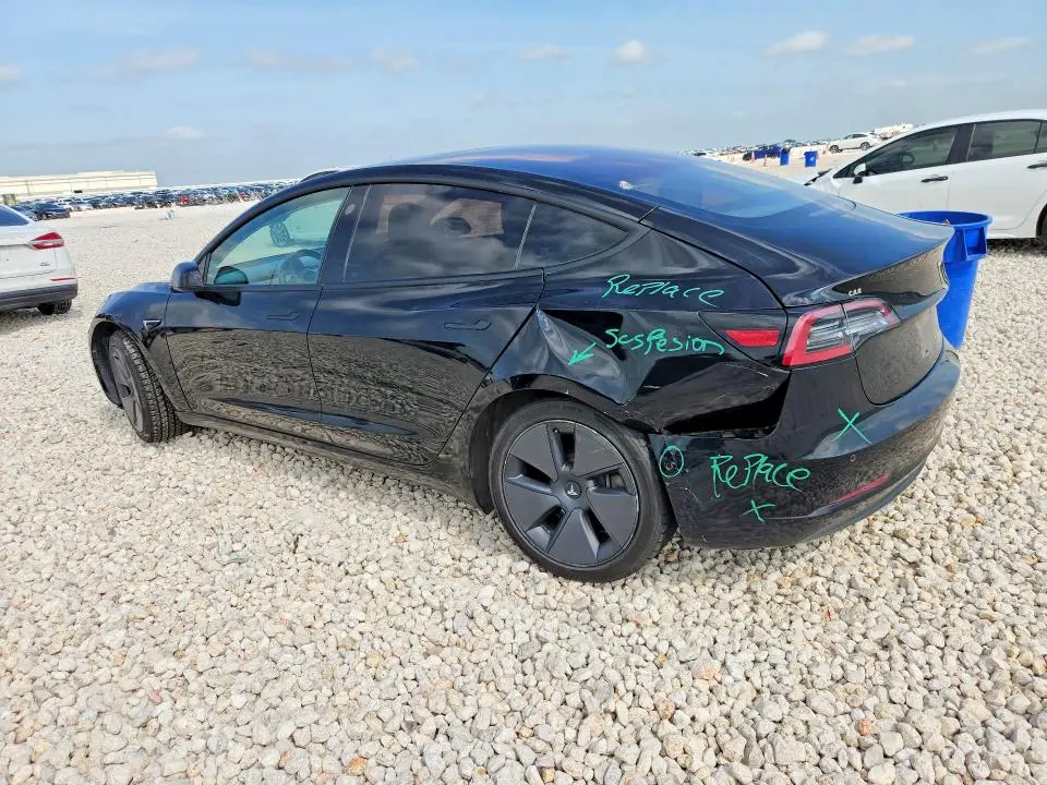 2018 TESLA MODEL 3   