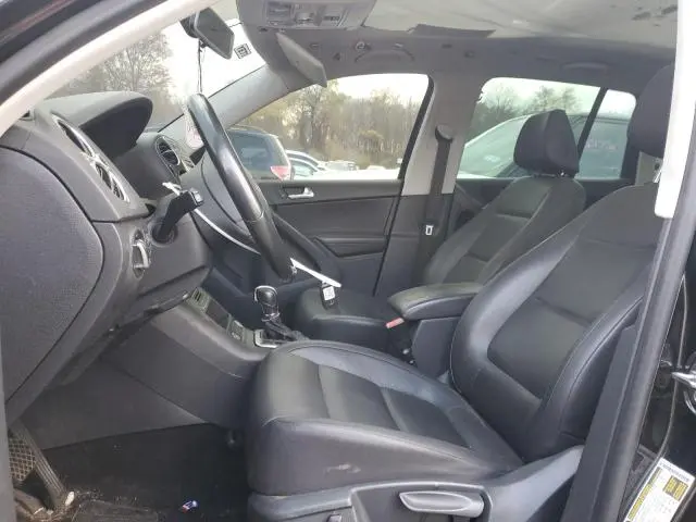 2015 VOLKSWAGEN TIGUAN S  