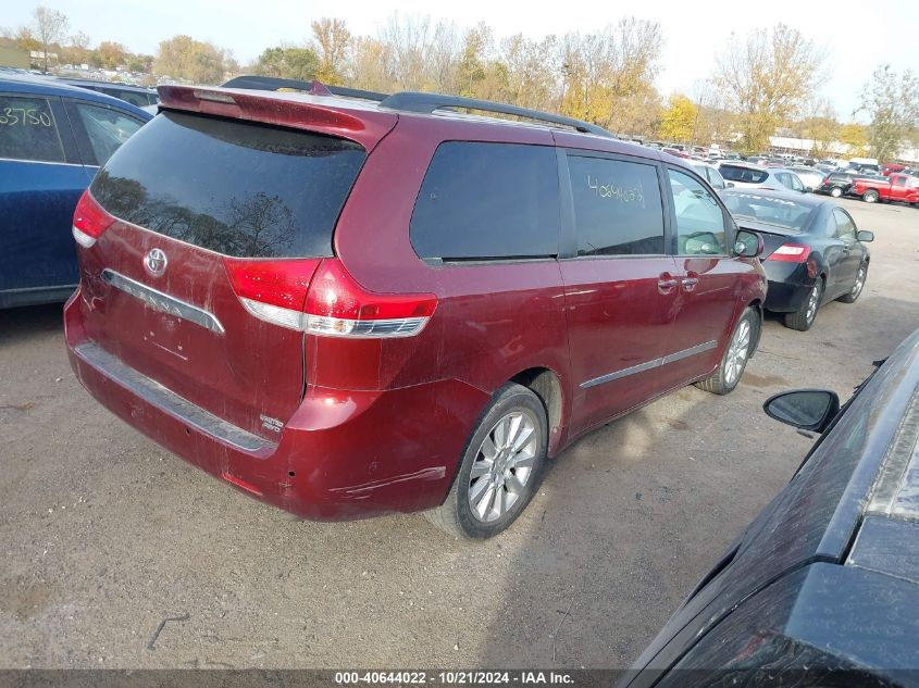 2011 TOYOTA SIENNA LIMITED