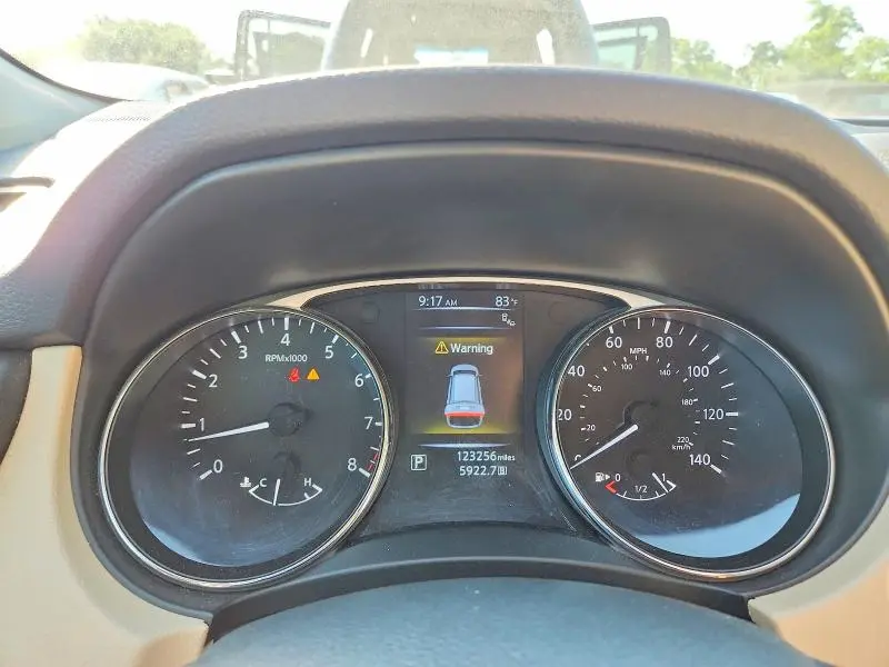 2016 NISSAN ROGUE SV  