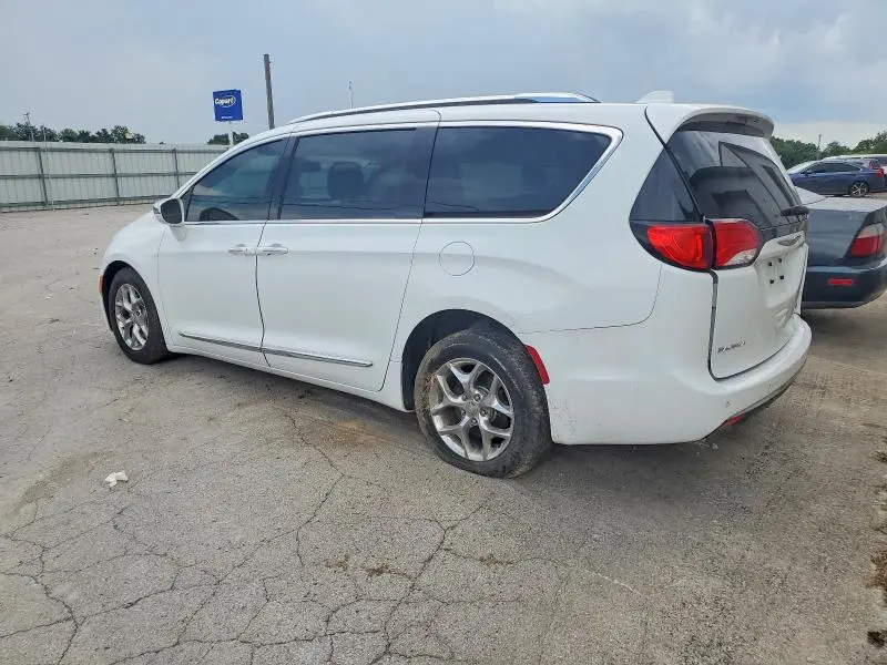 2018 CHRYSLER PACIFICA LIMITED  