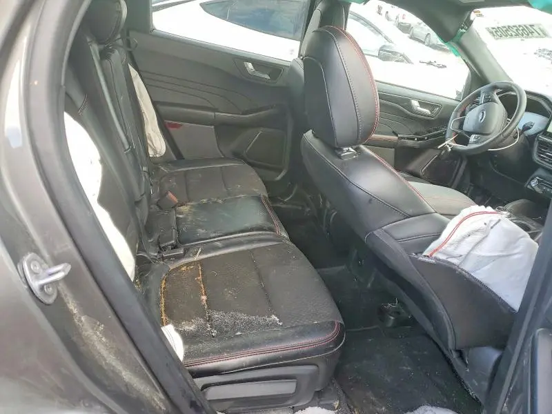 2024 FORD ESCAPE ST LINE  