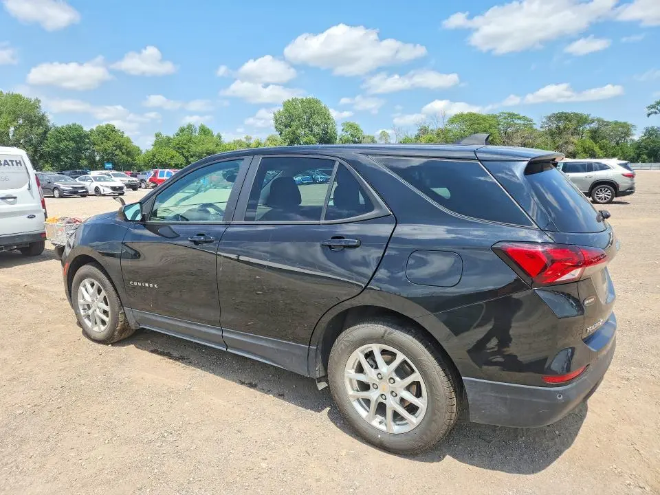 2022 CHEVROLET EQUINOX LS  
