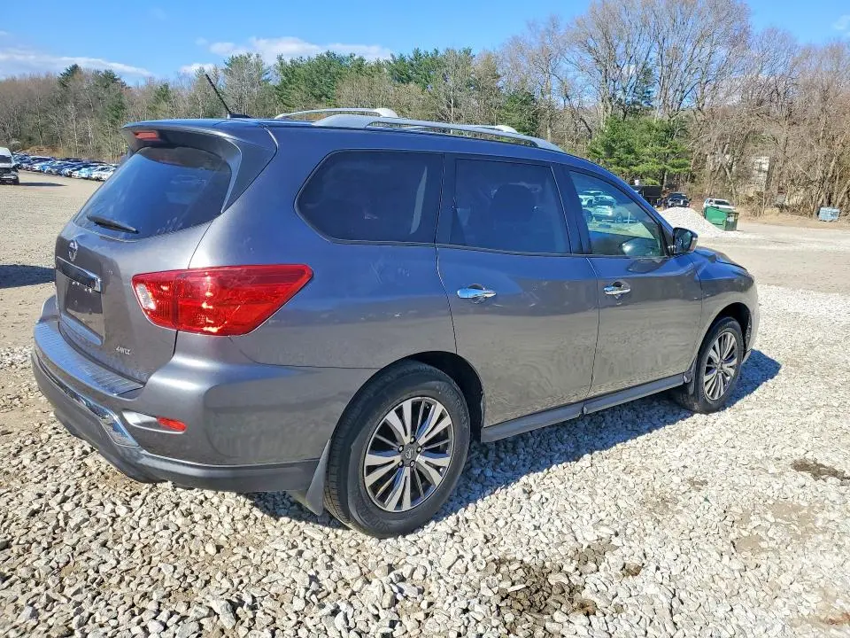 2017 NISSAN PATHFINDER S  