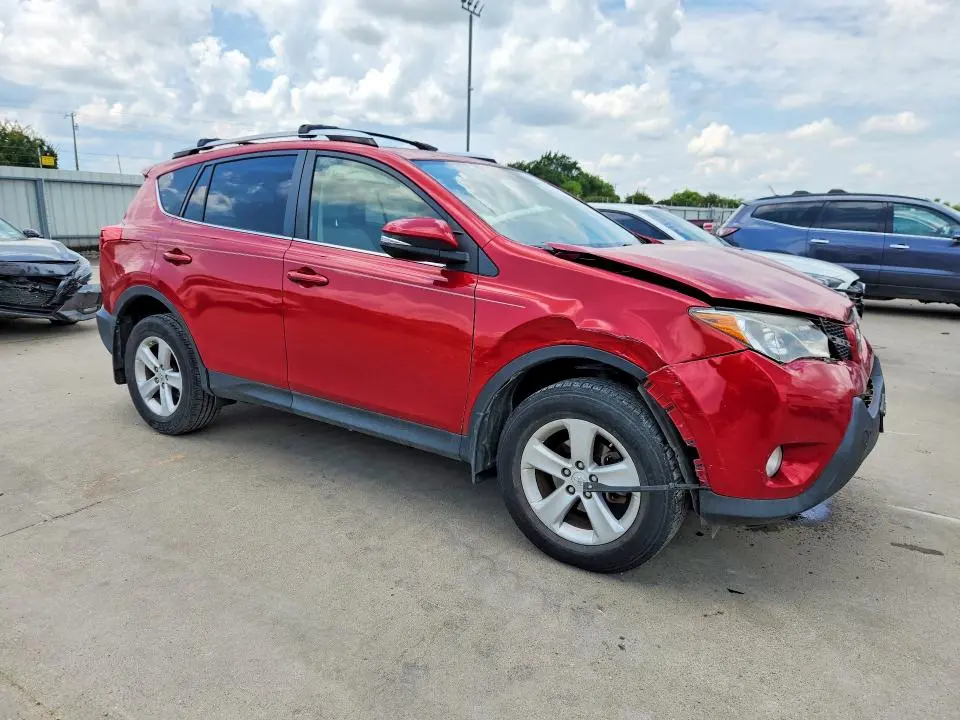 2013 TOYOTA RAV4 XLE  