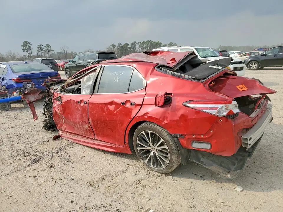 2020 TOYOTA CAMRY   