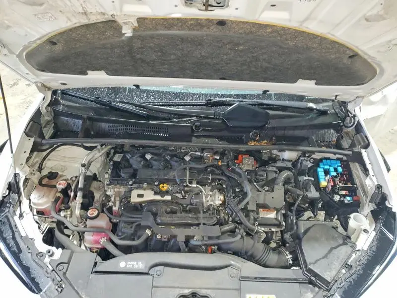 2023 TOYOTA PRIUS XLE  