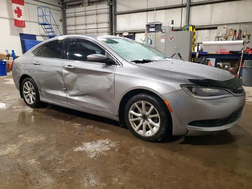2015 CHRYSLER 200 LX  