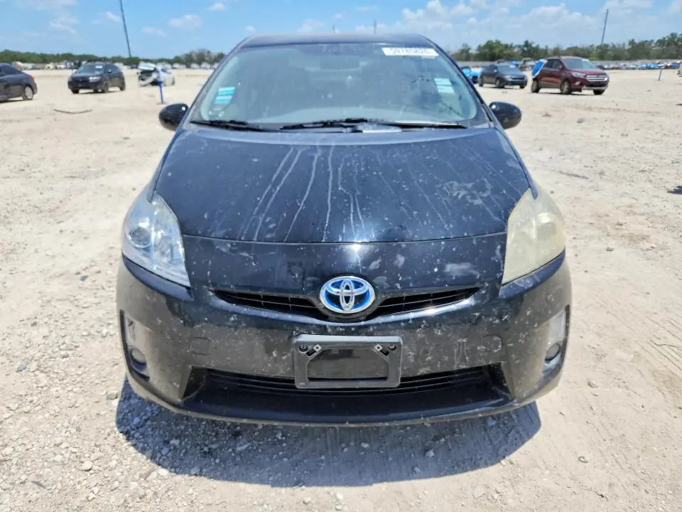 2011 TOYOTA PRIUS TWO  