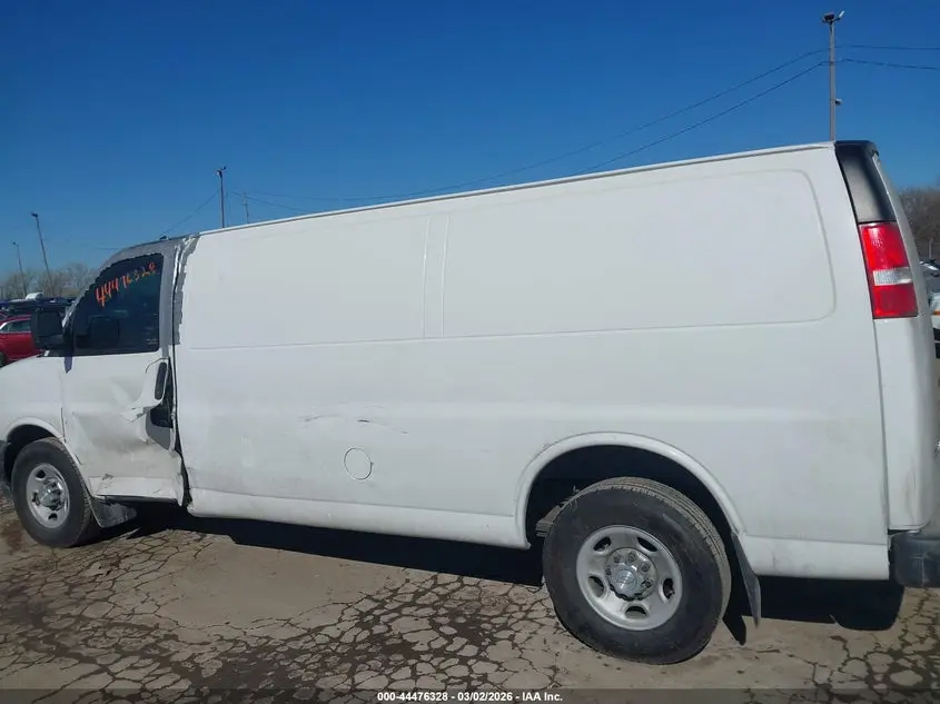 2017 CHEVROLET EXPRESS 3500 WORK VAN