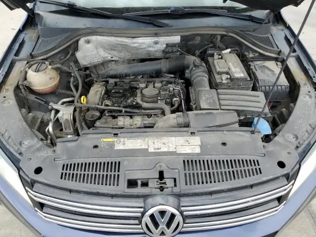 2015 VOLKSWAGEN TIGUAN S  