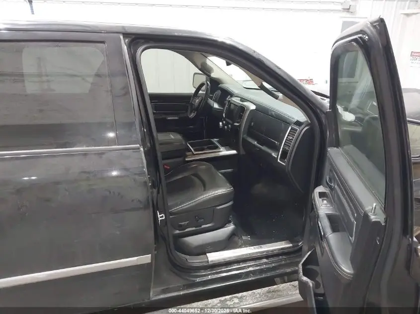 2015 RAM 1500 LARAMIE LIMITED