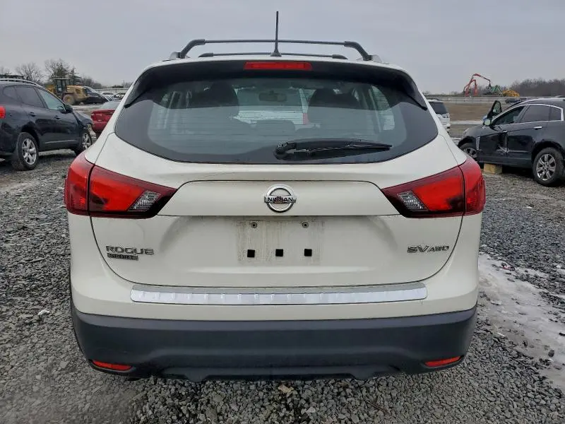 2018 NISSAN ROGUE SPORT S  